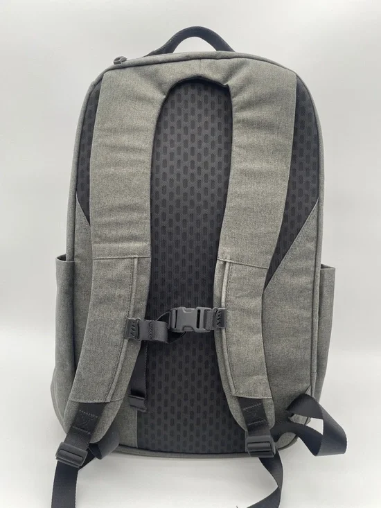 Lululemon Cruiser Backpack - Picture 4 of 9